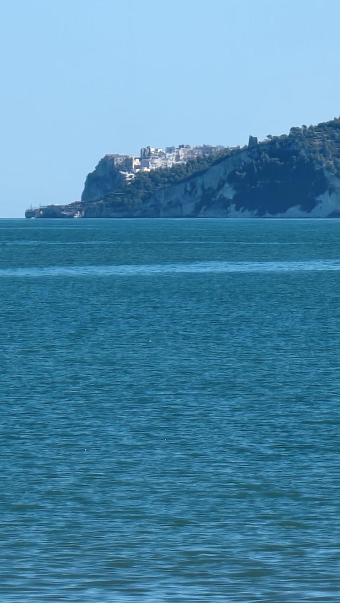 Suites Dimora Garibaldi Peschici Exteriér fotografie